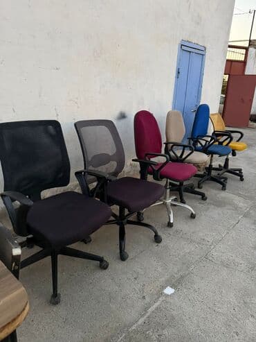 кресло для компьютера: Б/у, С колесиками — 2