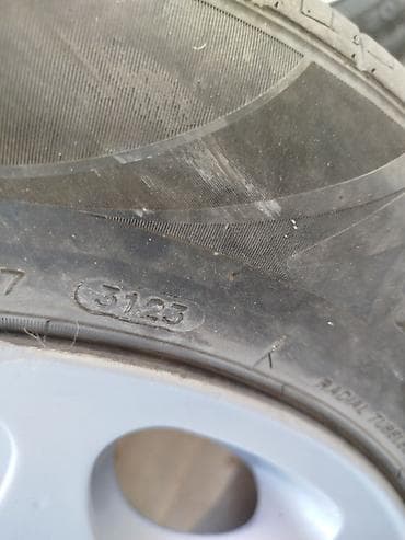 yeni teker kreditle type 1: 4 ədəd yüngül lehimli disk və şin komplekti - Disklər: 5 boltlu — 7