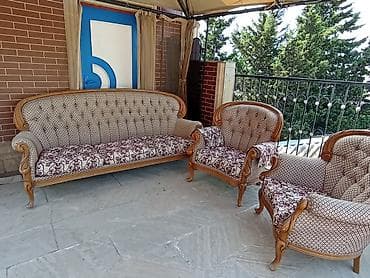 divan: Klassik üslubda 3-lü mebel dəsti Tərkibi: - 1 ədəd uzun divan - 2 — 4