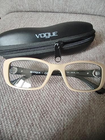 Aksesuarlar: Optik eynək, Yeni — 1