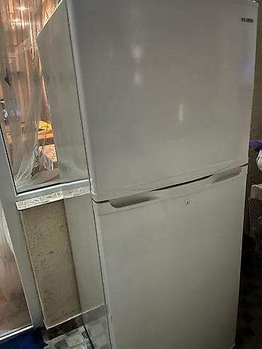 ucuz soyduclar: İki qapılı soyuducu - Rəng: Ağ - Üst hissə dondurucu, alt hissə — 1