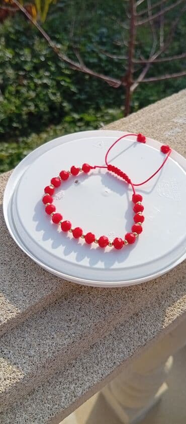 ikinci el cantalar: Məhsul: Əl işi boncuk və daşlardan hazırlanmış müxtəlif qolbaqlar - — 10