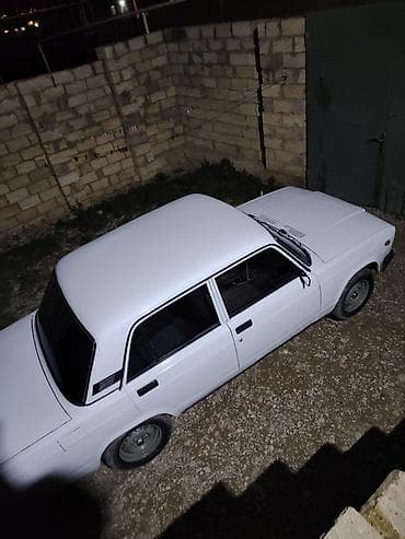 audi 4: VAZ (LADA) 2107: 1.6 l | 2003 il 78690 km Sedan — 3