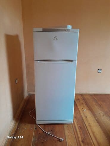 ikinci el soyduclar: İşlənmiş 2 qapılı Soyuducu Satılır, rəng - Ağ — 3