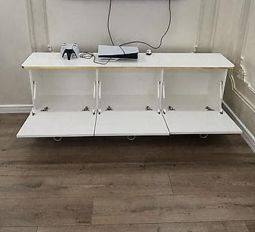 qabaq ustolu: Düz TV altlığı, Polkasız, Taxtalı — 2