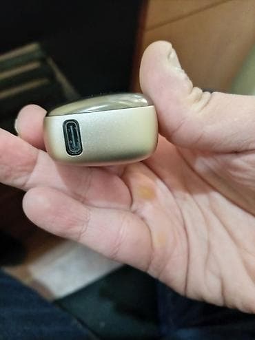 xoncalarin satisi: Ploom X satılır, qızılı rəng, 2 gündü almışam satmagima sebeb istifade — 1