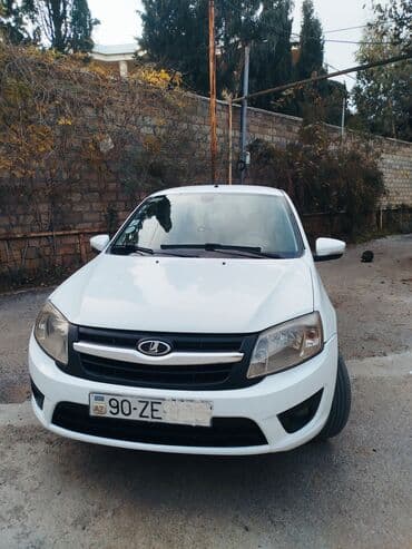 vaz oturacaqları: VAZ (LADA) Granta: 1.6 l | 2015 il 350 km Sedan — 2