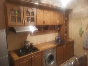 Sifarişlə mebel: Mətbəx mebeli dəsti - Klassik dizaynlı, taxta fakturalı asma və alt — 4