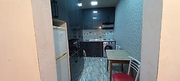 samaxi torpaq: 4 otaqlı, 100 kv. m, Orta təmir — 9