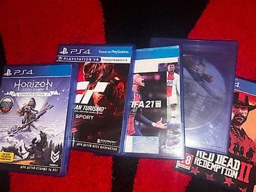 Ps4 diskleri cox az ciziqsiz oldugundan qiymetlerbferqlidir horizion