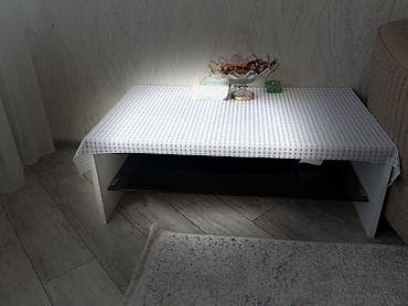 islenmis yataq mebel: Düz masa, Açılmayan, Təkərsiz, Zəmanətsiz — 3