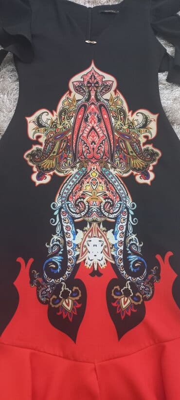 versace kofta: Orginal Versace brendi Don. Turkiyeden baha qiymete alinib. Cemi 2-3 — 6