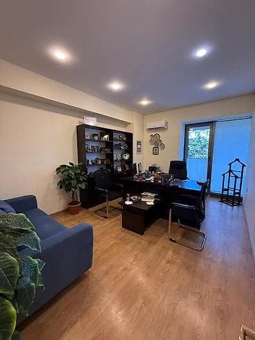 ucuz ev: İcarəyə verilir 8 otaqlı ofis 200 m², Nəriman Nərimanov m. Daha 7 — 1