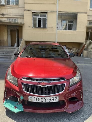 chevrolet cruze diffuser: Chevrolet Cruze sedan – qırmızı rəng, idman tərzində tam kuzov dəsti — 1