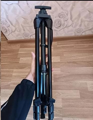 iphone8 plas: Foto/video üçün təkayaqlı başlı üçayaq (tripod) - Material: yüngül — 4