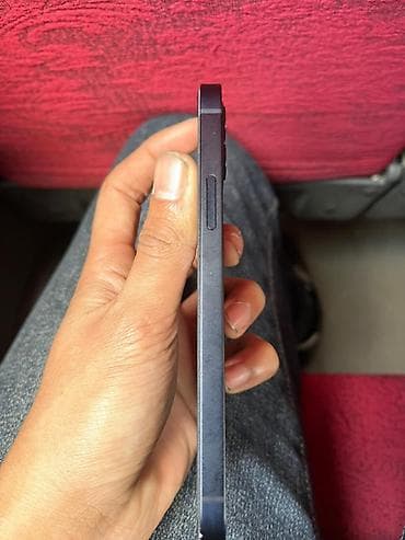 flash kart: IPhone 12, 64 GB, Jet Black, Simsiz şarj, Face ID — 8