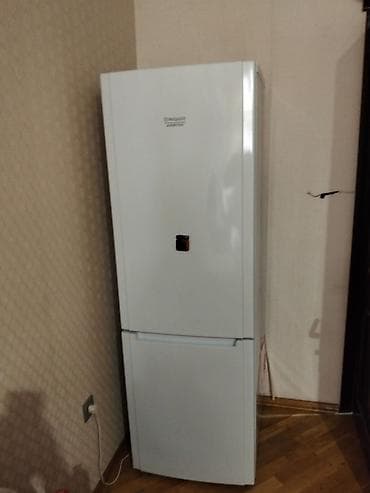 İşlənmiş 2 qapılı Hotpoint Ariston Soyuducu Satılır, rəng - Ağ — 1
