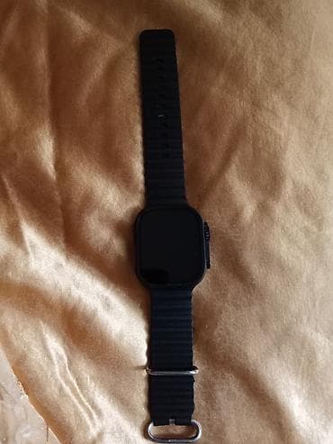 philips xenium 9@9d: Ağıllı saat – qara rəng, düzbucaqlı sensor ekranlı model. Silikon — 2