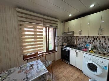 ipoteka ile satilan menziller: Bakı, 8-ci kilometr, 3 otaqlı, Köhnə tikili, m. Neftçilər, 71 kv. m — 10