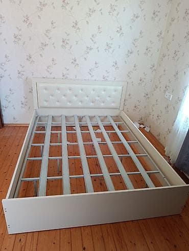 duyu: İkili yataq dəsti - Ölçü: təxminən 160x200 sm (queen/ikili ölçü). - — 1