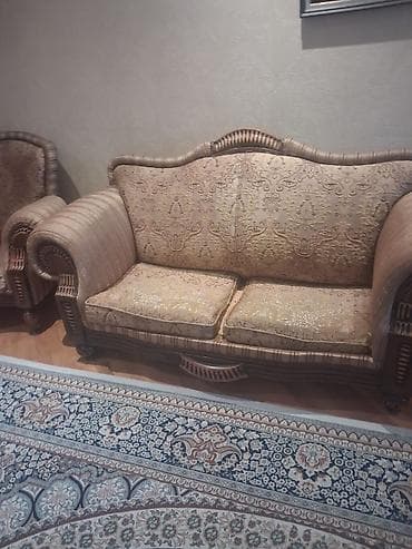 Qiymet Hamsı biryerde 400 manat Klassik üslubda yumşaq mebel dəsti - lalafo.az -da Qiymet Hamsı biryerde 400 manat Klassik üslubda yumşaq mebel dəsti -