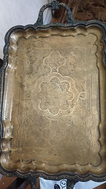 бит сирке: Mis/latun dekorativ sini – əl oymalı - Material: ağır mis/latun — 1