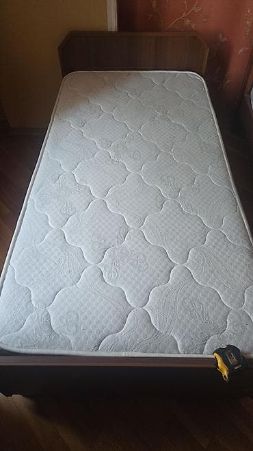 carpayı matras: Böyüklər üçün Süngər Döşək — 1