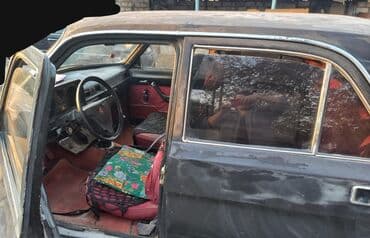 vaz priora: VAZ 2106 sedan - Kuzov: Qara rəng, klassik “06” dizaynı, xrom yan — 3