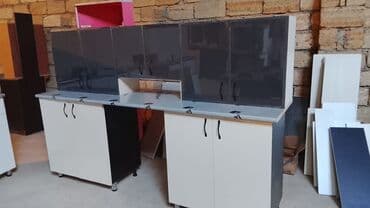 Mebel yenidir .Ölçü 2.25 metr şkafların yerinin rahatlığla deyişmek