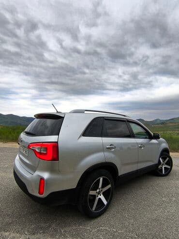 yuk qaldıran: Möhtəşəm vəziyyətdədir. Bez kraska bez detaldır. Barter var. Barter — 6