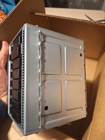 ipad mini 6 64gb: HPE ML350 Gen10 8 SFF HDD Cage Kit Model: 874568-B21 Uyğunluq: HPE — 5