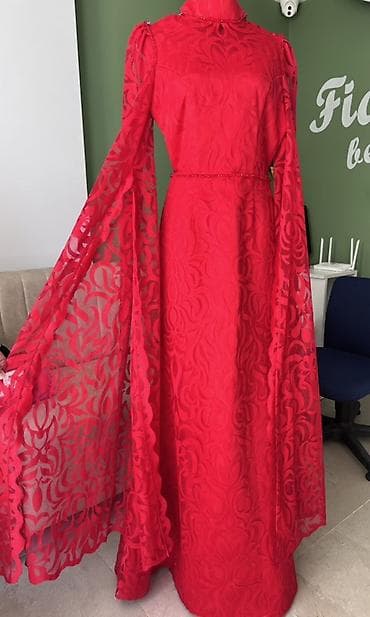 kapitos 75 mg: Qırmızı uzun ziyafət/libas - Model: Maxi uzunluqda, qapalı yaxa, bel — 2