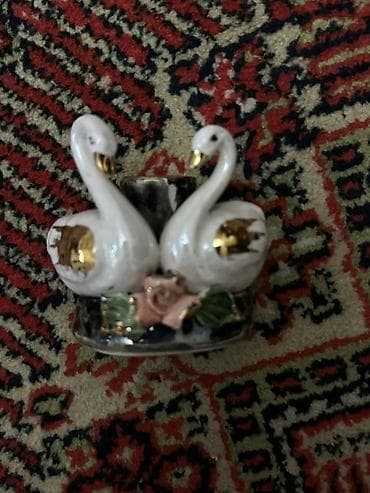Porseleyn şamdan – iki qu quşu fiqurlu - Material: parlaq porselen -