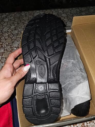 balıq ovu üçün kişi qış sapoqları: Botinkalar — 4