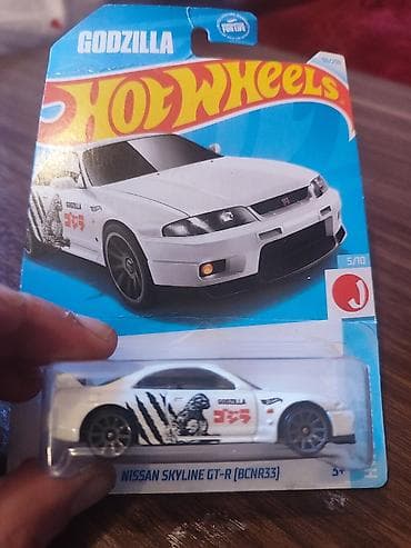 Hot Wheels kolleksiya die-cast avtomobilləri paketi Dəst tərkibi