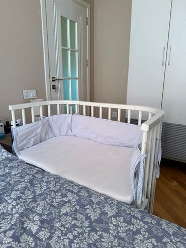 tek çarpayı: Oğlan və qız üçün, Yumru, Beşik, Dəst ilə, Matras ilə, Yellənmə mexanizmsiz — 1