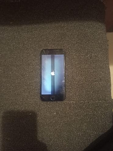 ayfon 4 kameralı: IPhone 7, 128 GB, Qara, Qırıq — 3