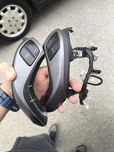 Sükan üzəri idarəetmə blokları (sol və sağ tərəf) – Hyundai avante /