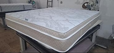 Böyüklər üçün Süngər Döşək