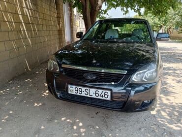 VAZ (LADA) Priora: 0.6 l | 2008 il 210000 km Sedan