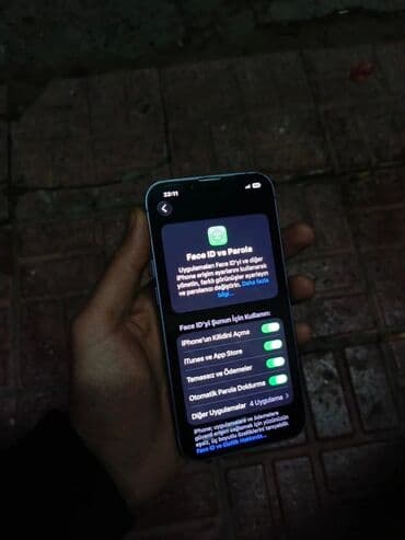 iphone 14 sade: IPhone 14, Mavi, Face ID — 10