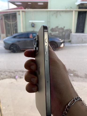 dubai variant iphone: IPhone 15 Pro Max, 256 GB, Natural Titanium, Face ID — 4