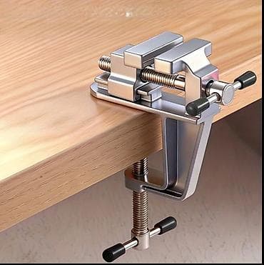 Bərkidici məhsullar: Telefon, videokarta və sairə böyük plataları saxlamaq üçün və sairə — 1