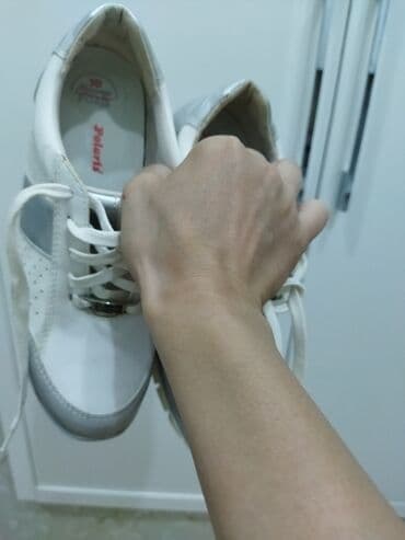 asics onitsuka tiger qadın krossovkaları: Qadın idman ayaqqabıları – hamısı yenidir. 36-37- 39 olculerdir. her — 4