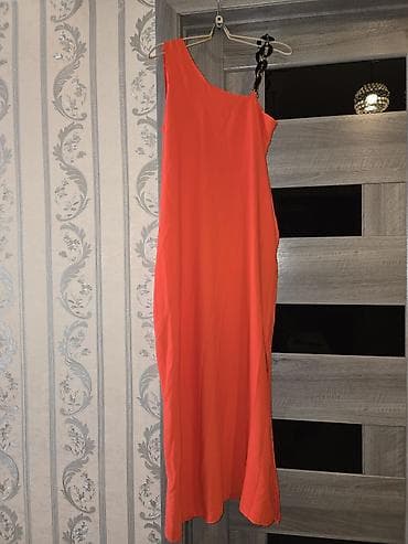 qiz sumkalari: Ziyafət donu, Maksi — 1