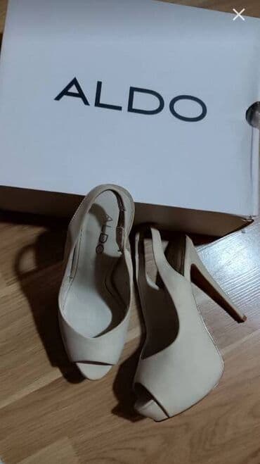 Ölçü: 36, İşlənmiş lalafo.az -da Ölçü: 36, İşlənmiş