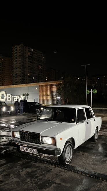 Автозапчасти: Model: LADA 2107 (Rusiya istehsalı) Kuzov: sedan, 4 qapı Rəng: ağ — 3