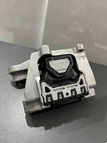 111 mator: BYD Mühərrik Dayağı/Paduşqası — 2