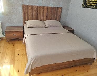 Taxt satilir ideal veziyyetdedir tumbalari + matrasi ile birlikde 150