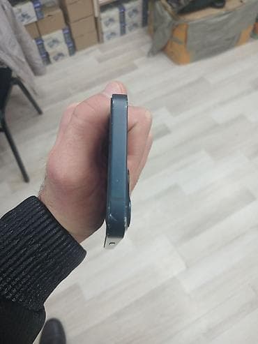 ayfon 8 ucuz: IPhone 13, Qara, Face ID — 6